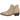 Botín de mujer Pink Desert en color beige visto desde su perfil lateral exterior con tacón bajo - © Calzados Modesto®