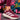 Zapatilla deportiva ADIDAS burdeos de malla transpirable con detalles en blanco y oro - © Calzados Modesto®