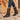 Pink Desert TF8732 Bota Marrón para Mujer — modelo IA © Calzados Modesto®