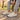 Adidas JR8659 Zapatilla Deportiva Beige para Hombre — modelo IA © Calzados Modesto®